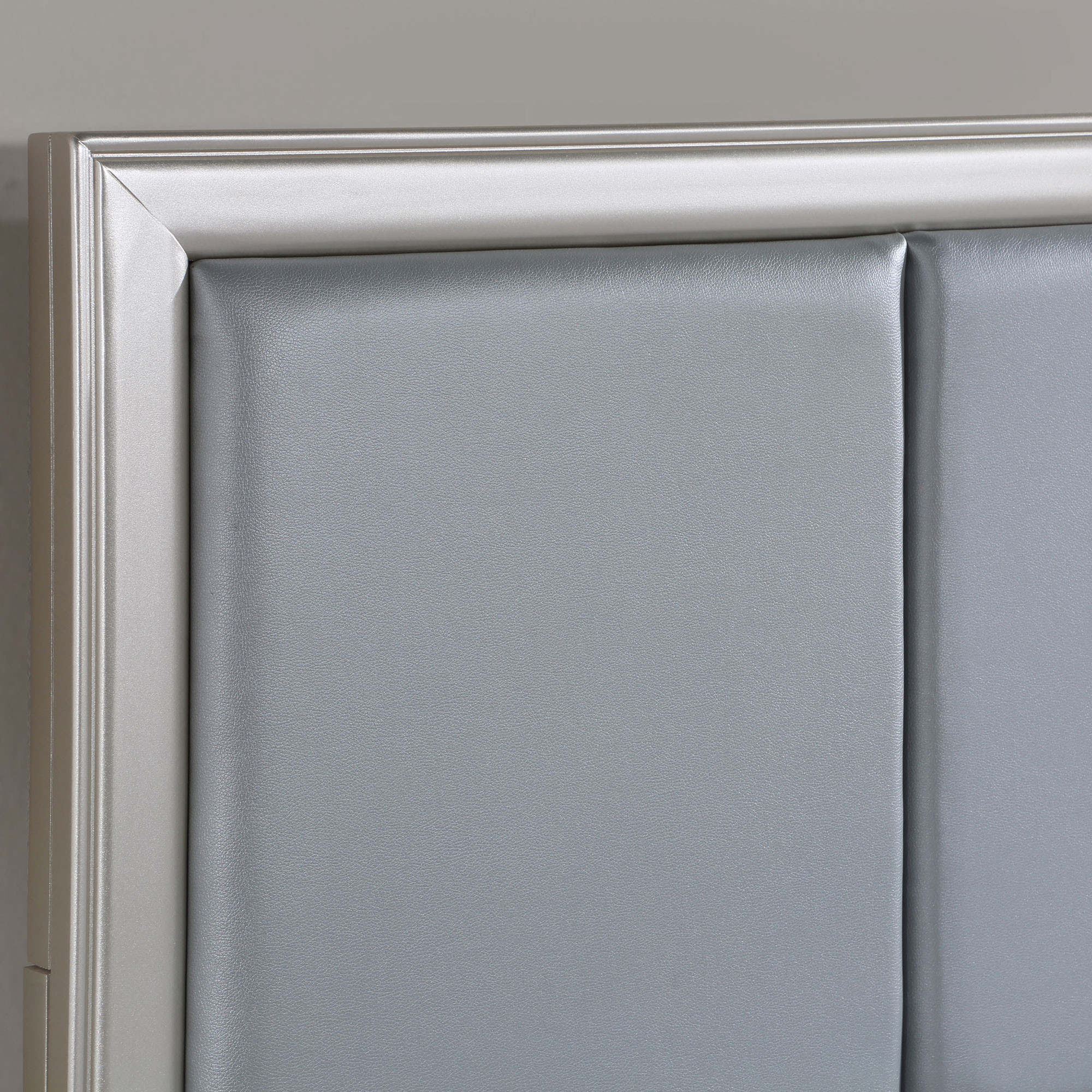 OMNI QUEEN BED - Image 3