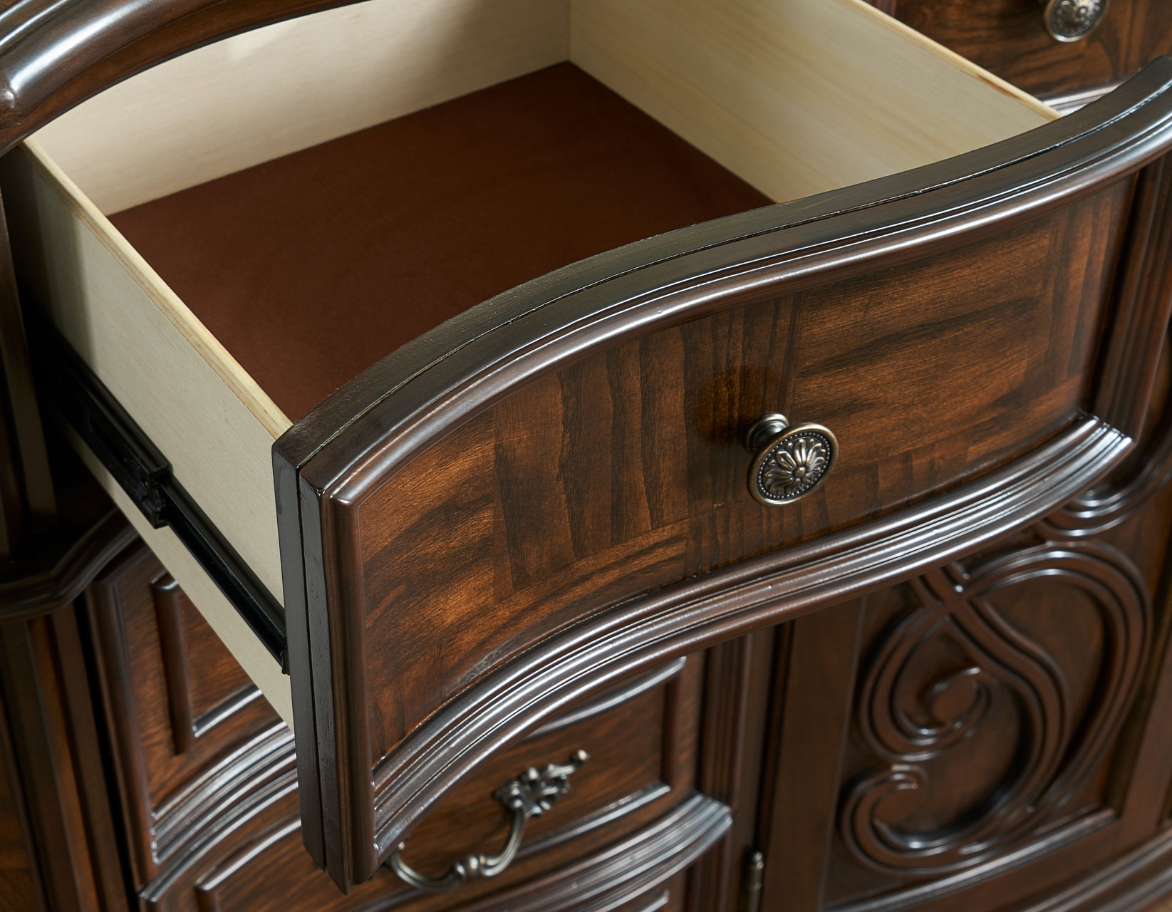 ROYALE DRESSER - Image 3