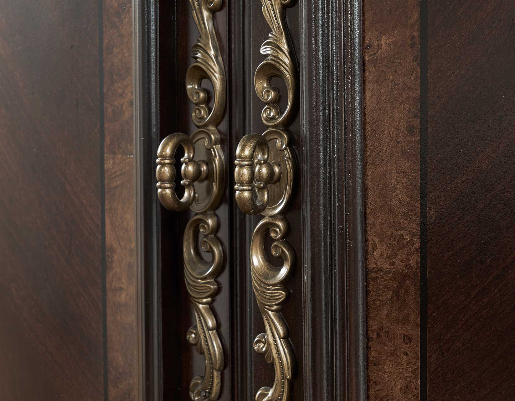 MONTE CARLO DRESSER - Image 3