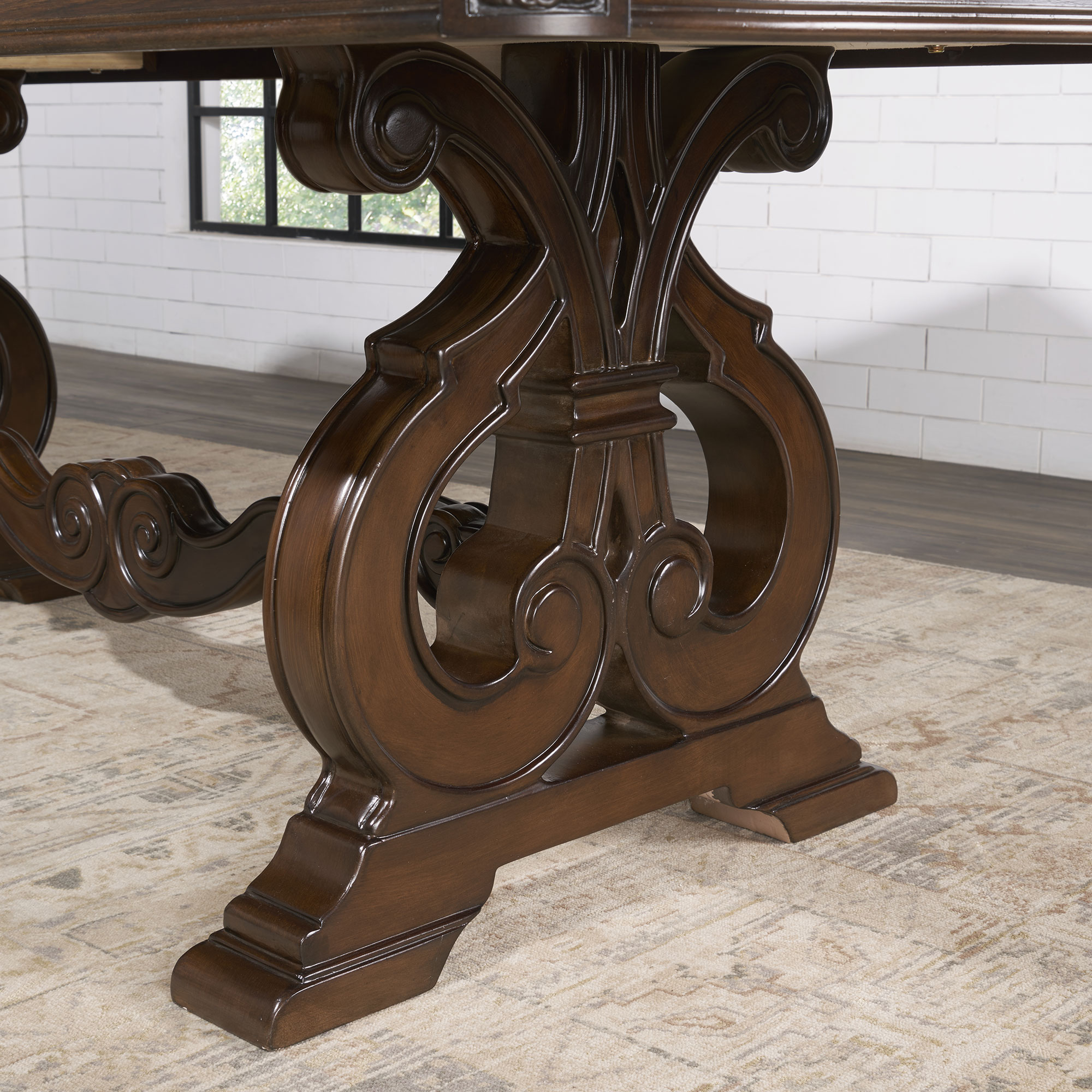 ROYALE TABLE BASE